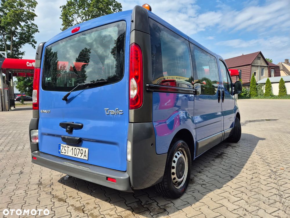Renault Trafic L1H1 Passenger Lux - 10