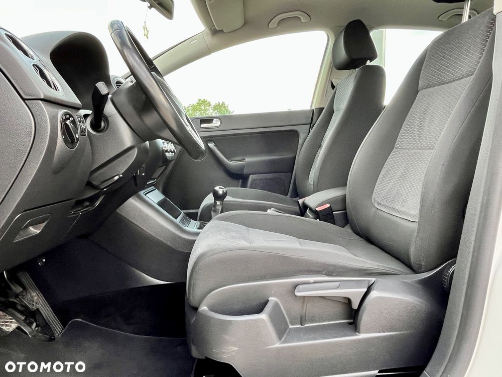 Volkswagen Golf Plus 1.6 Comfortline - 18