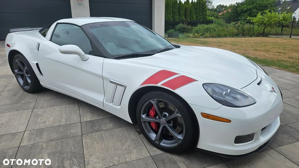 Chevrolet Corvette - 5