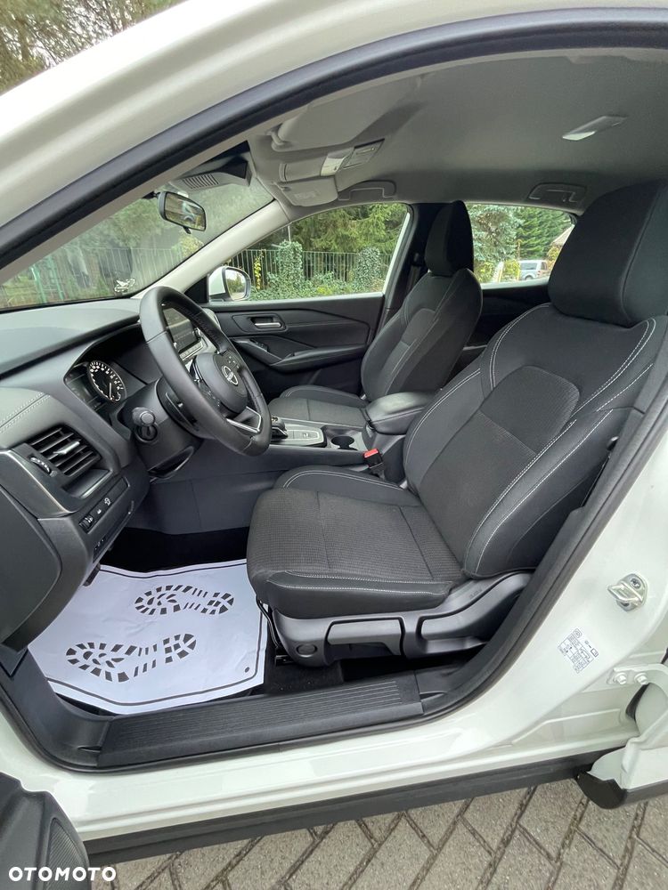 Nissan Qashqai 1.3 DIG-T MHEV Xtronic Acenta - 6