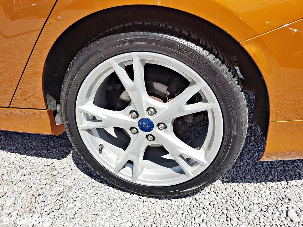 Ford Focus 1.0 EcoBoost Start-Stopp-System ST-LINE - 8