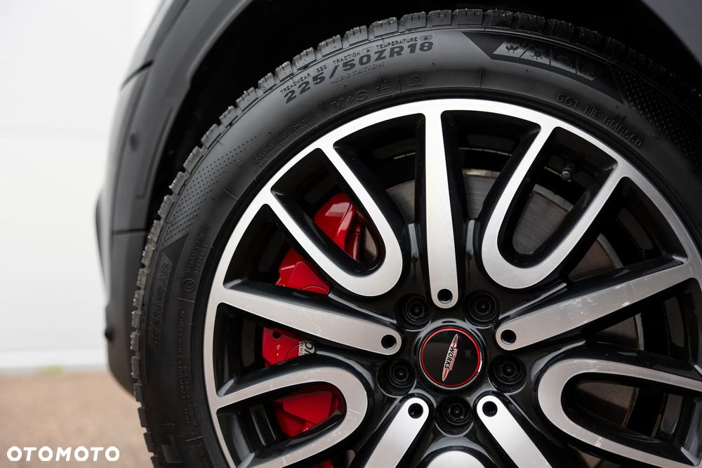 MINI John Cooper Works - 16