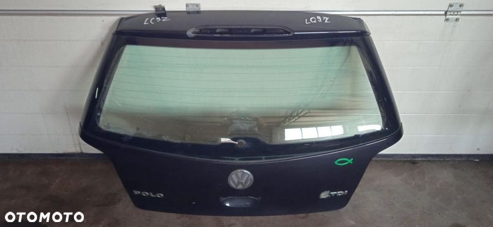 Klapa bagażnika VW polo 9n kod lak LV9Z - 2