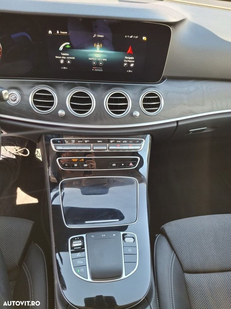 Mercedes-Benz E 200 9G-TRONIC AMG Line - 13