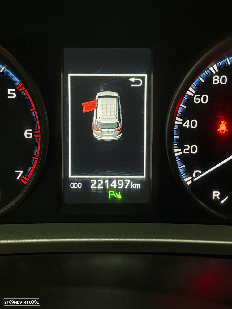 Toyota RAV4 2.0 D-4D Active - 23