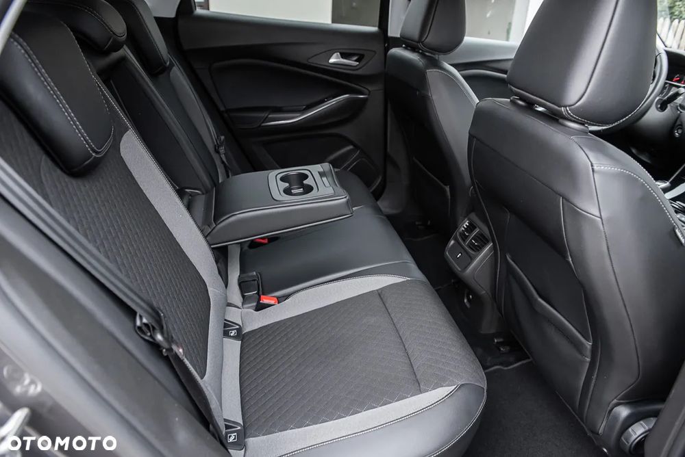 Opel Grandland X 1.2 T Elite S&S - 28