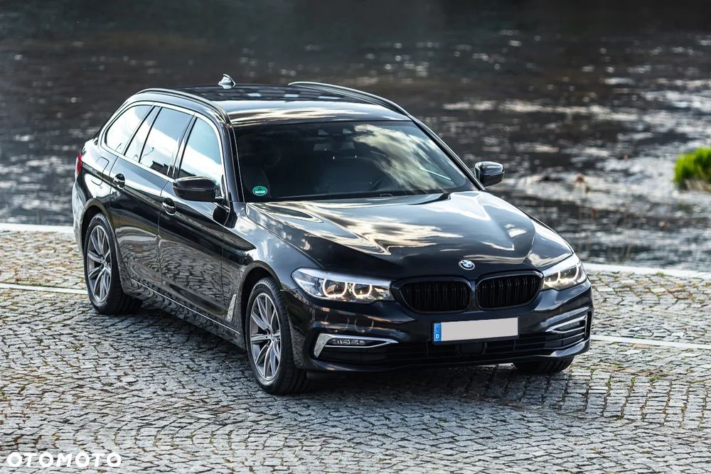 BMW Seria 5 520d xDrive Luxury Line sport - 7