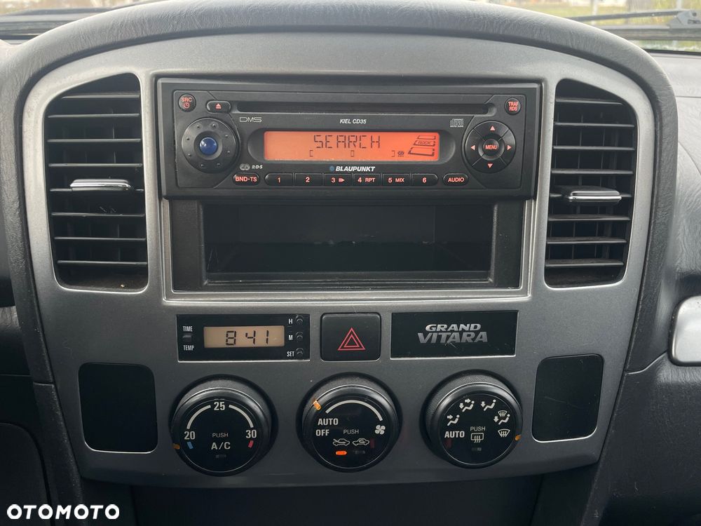 Suzuki Grand Vitara 2.0 Comfort - 12