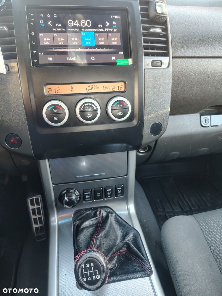 Nissan Navara - 8