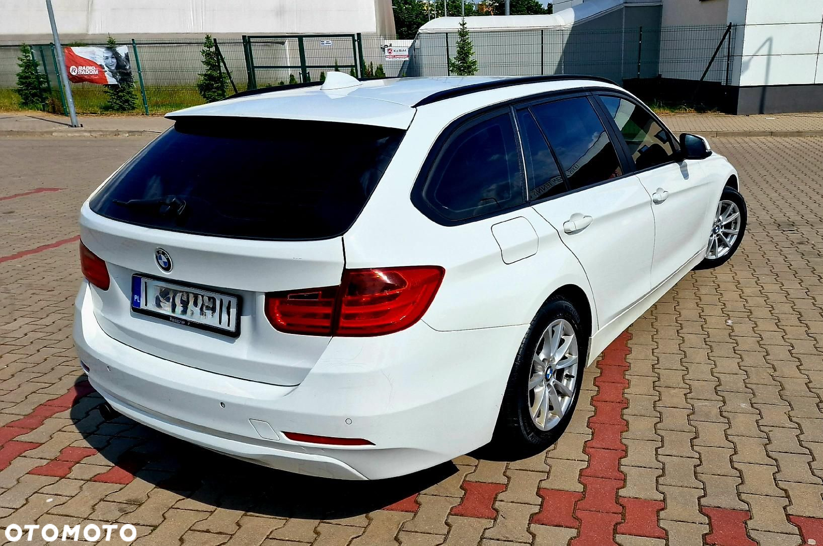 BMW Seria 3 318d Touring - 7