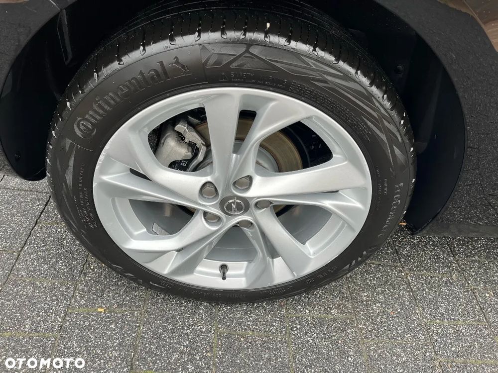 Opel Astra 1.2 T Business Edition S&S - 11