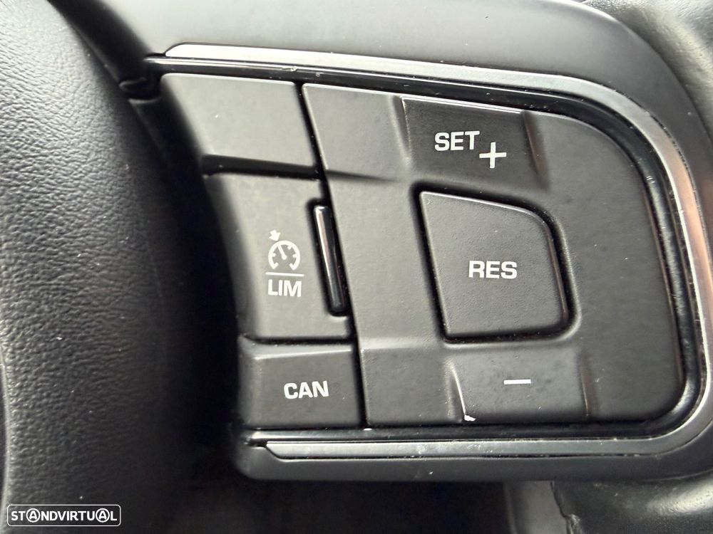 Jaguar F-Pace 20d Pure - 29