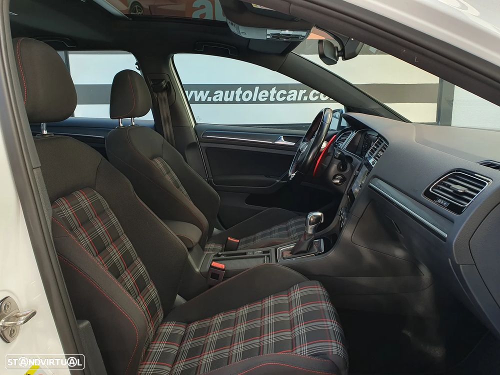 VW Golf GTI 2.0 TSI OPF DSG Performance - 15