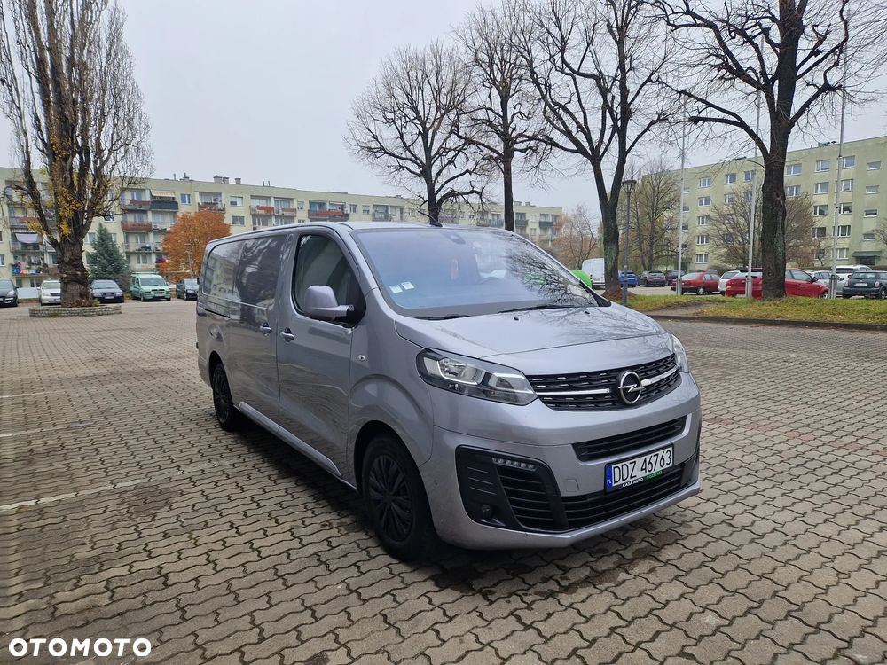 Opel Vivaro - 10