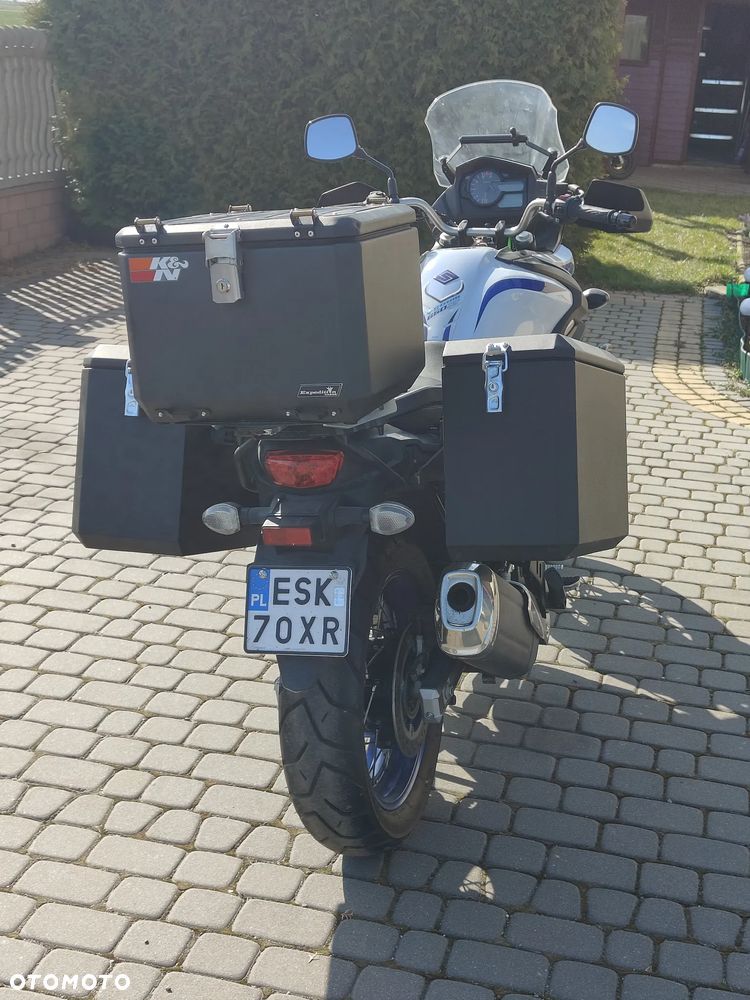 Suzuki V-STROM - 2