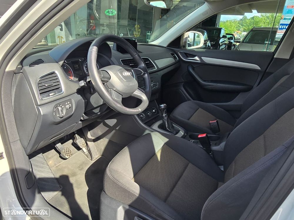 Audi Q3 2.0 TDI Attraction - 19