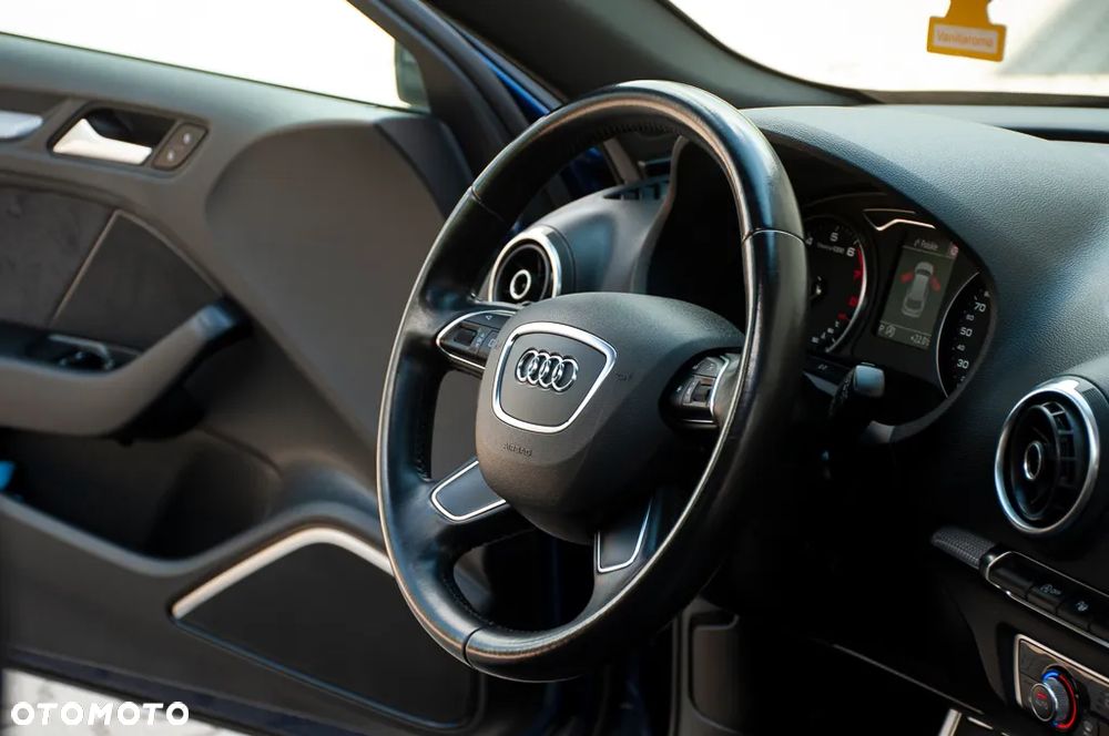 Audi A3 3-drzwiowe 1.8 TFSI S tronic Ambiente - 31