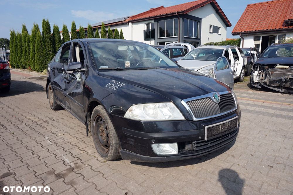 SKODA OCTAVIA II 1Z3 LB LIFTBACK 2008 9910 2.0 TDI BKD 140KM KNS CZARNY na części - 7
