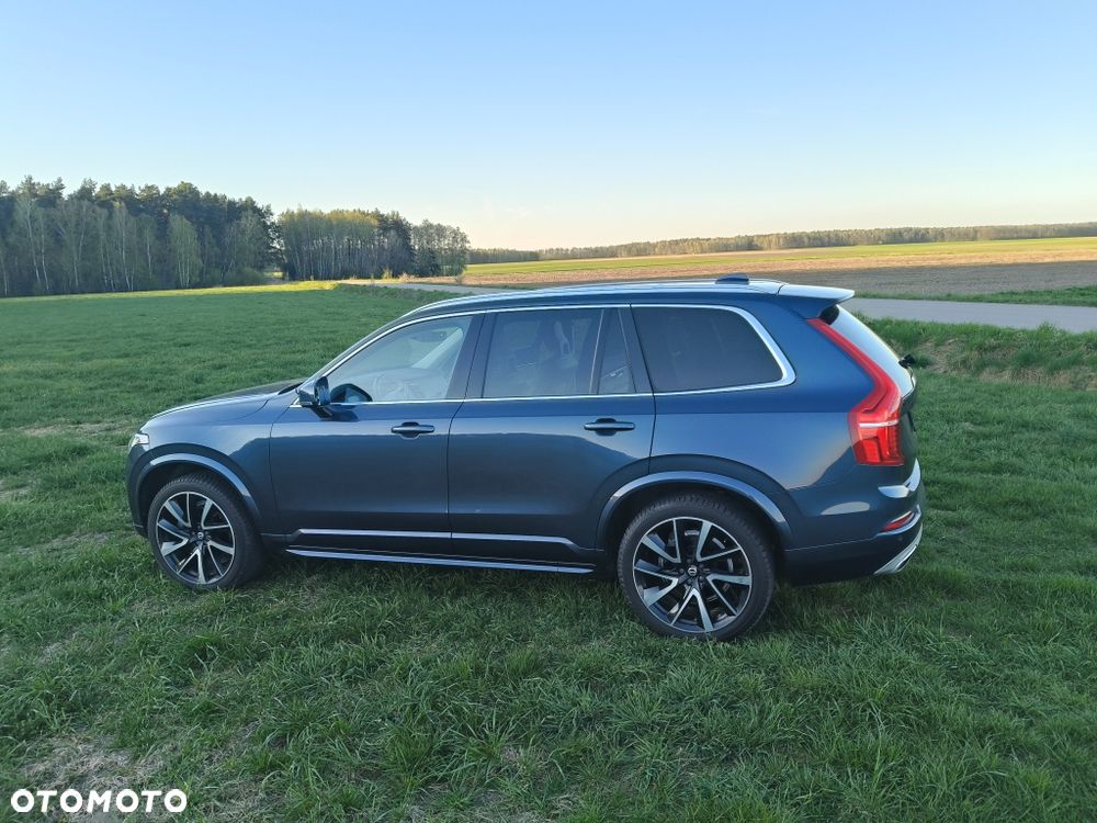Volvo XC 90 - 2