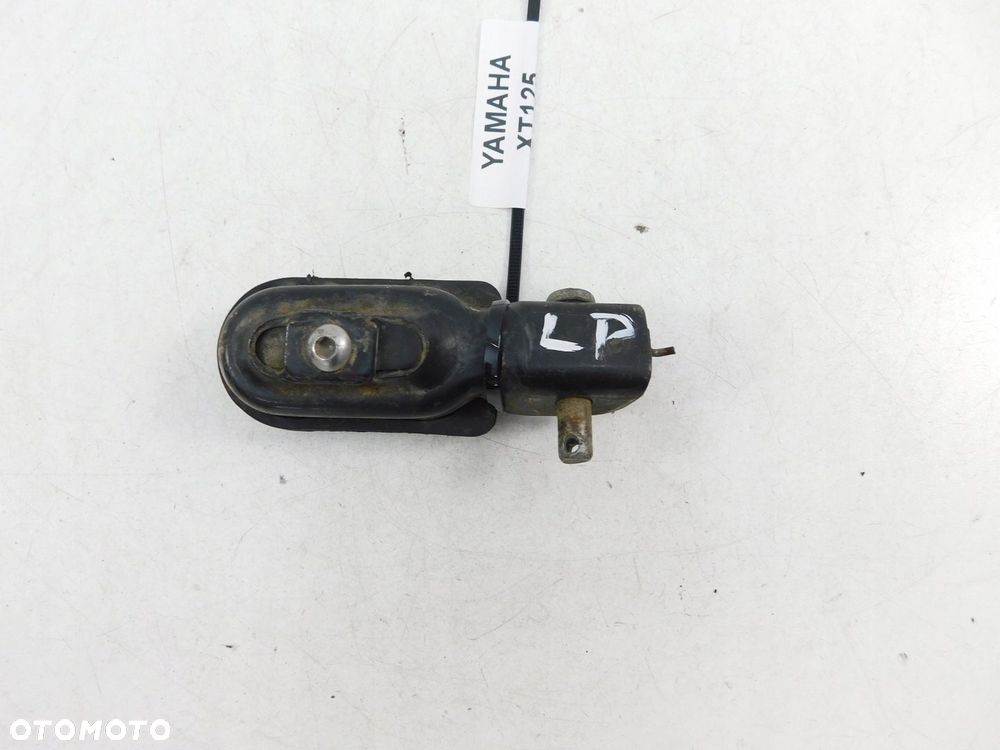 YAMAHA XT 125 PODNÓŻEK KIEROWCY LEWY - 5