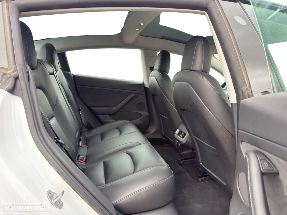 Tesla Model 3 Standard RWD Plus - 15