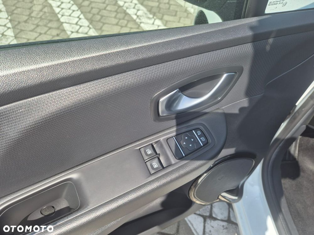 Renault Clio (Energy) TCe 90 Start & Stop LIMITED - 14