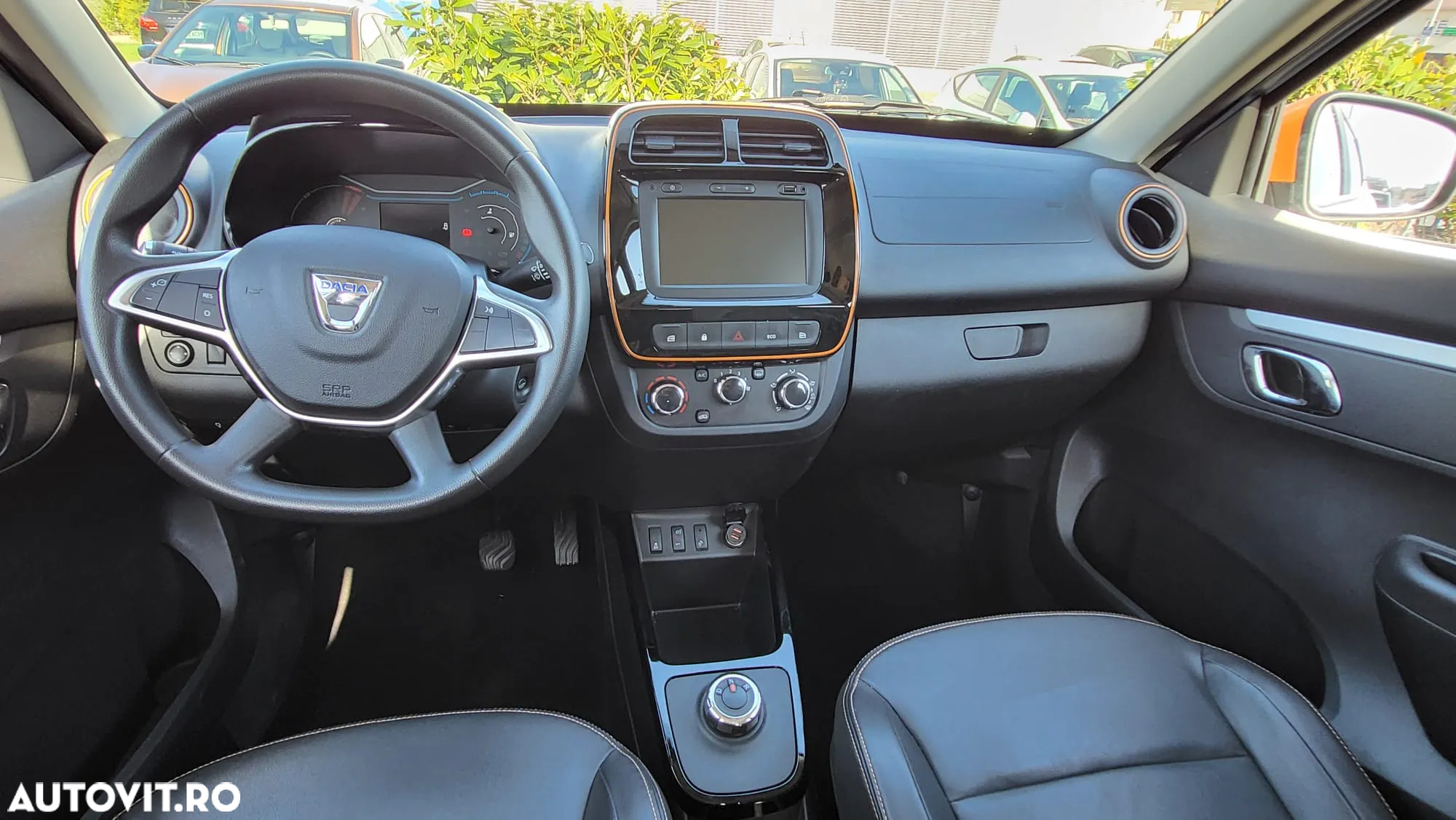 Dacia Spring Expression - 4