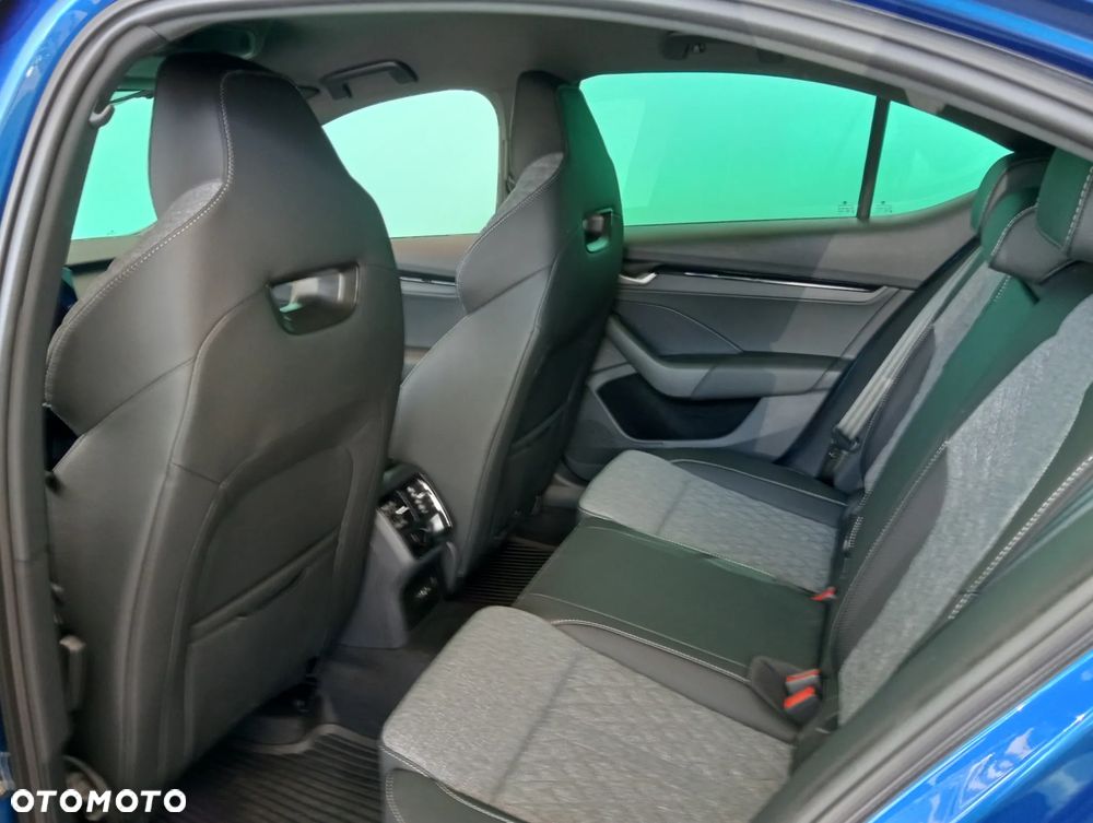 Skoda Octavia 2.0 TSI Sportline 4x4 DSG - 6