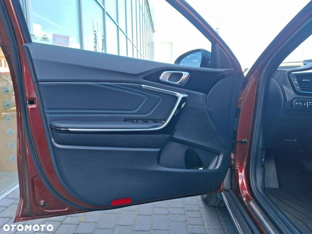 Kia XCeed 1.6 T-GDI Tribute DCT - 10