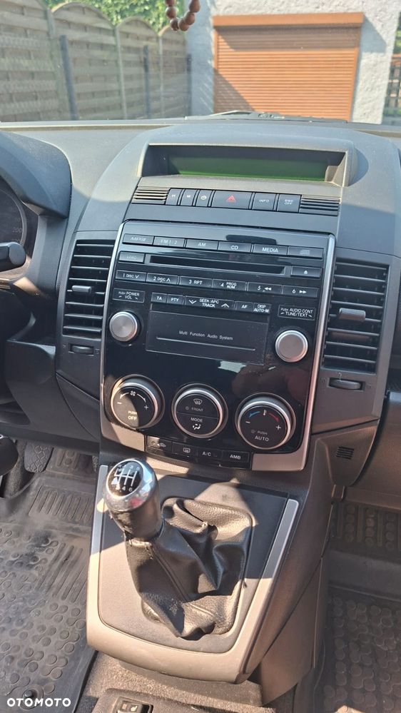 Mazda 5 - 5