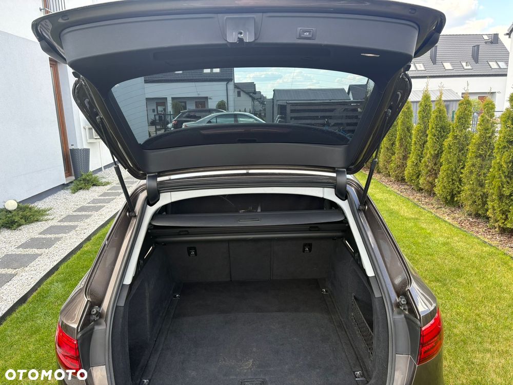 Audi A4 Avant 2.0 TDI - 9