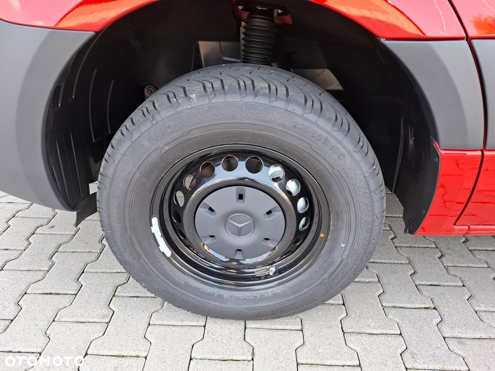 Mercedes-Benz Sprinter 317 CDI Furgon PRO długi 4325 mm L3H2 - 13