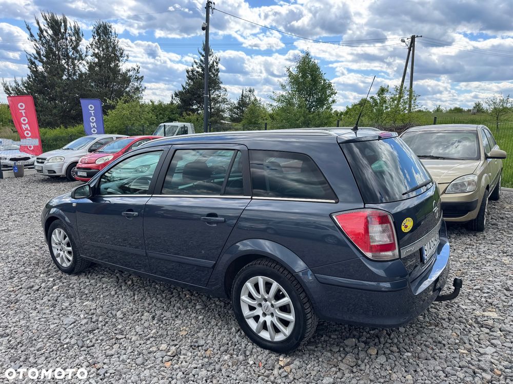 Opel Astra 1.6 Essentia EasyTronic - 9