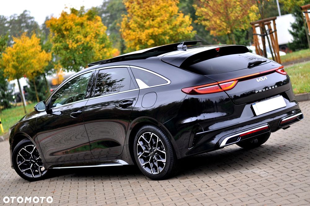 Kia ProCeed - 10