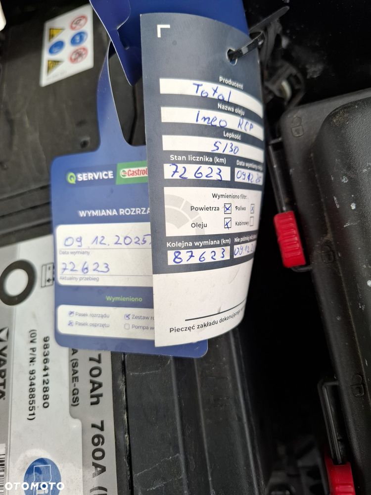 Peugeot 2008 PureTech 130 EAT8 GT - 30