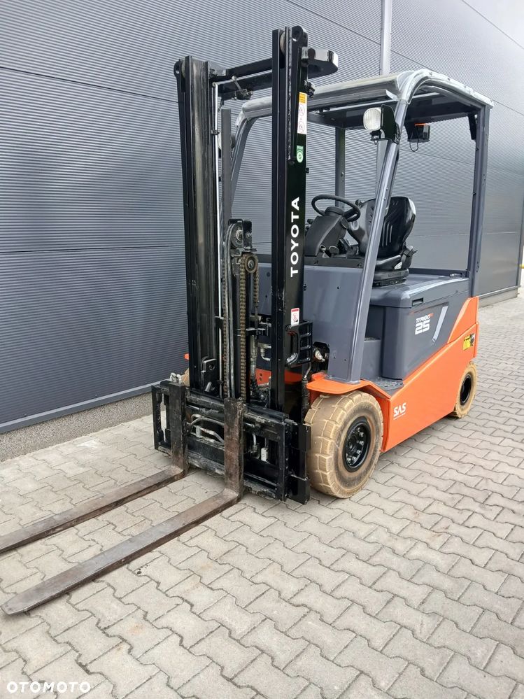 Toyota 8FBMKT25 - 4