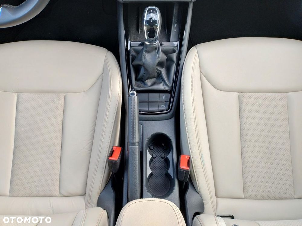 Skoda Kamiq 1.5 TSI Style DSG - 16