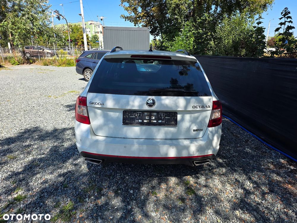 Skoda Octavia 2.0 TDI SCR RS DSG - 3