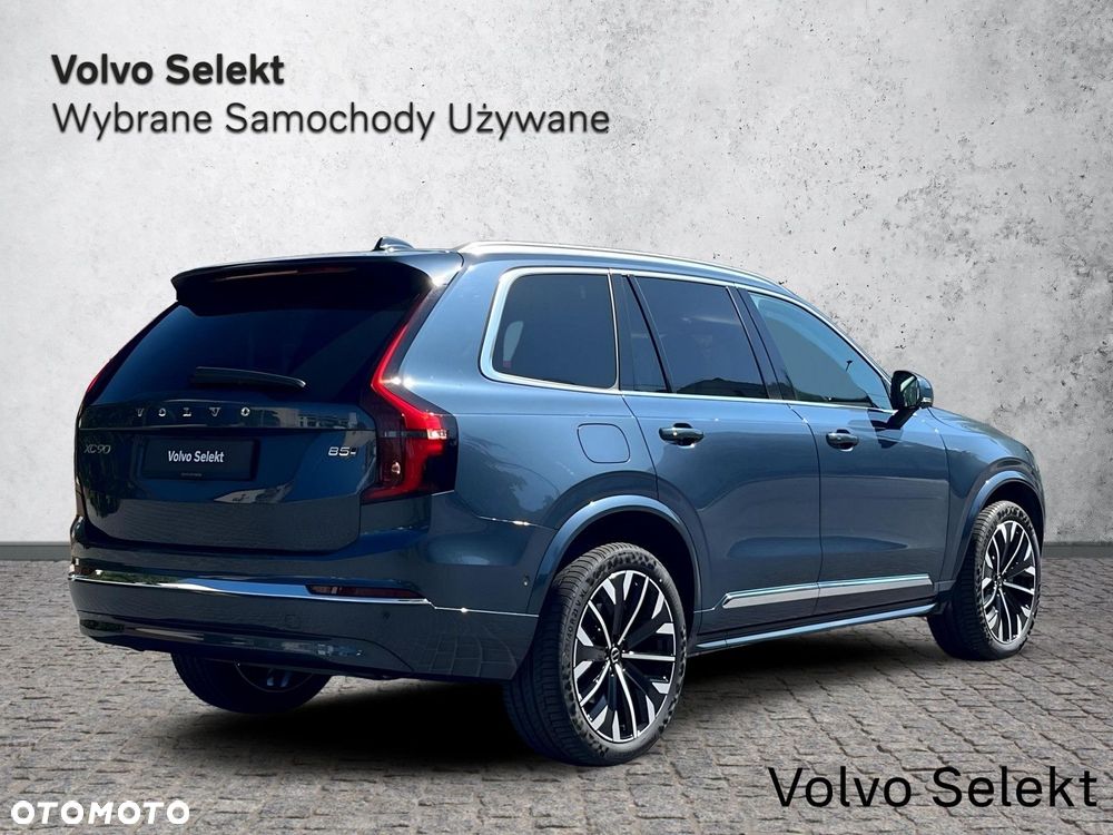 Volvo XC 90 - 7
