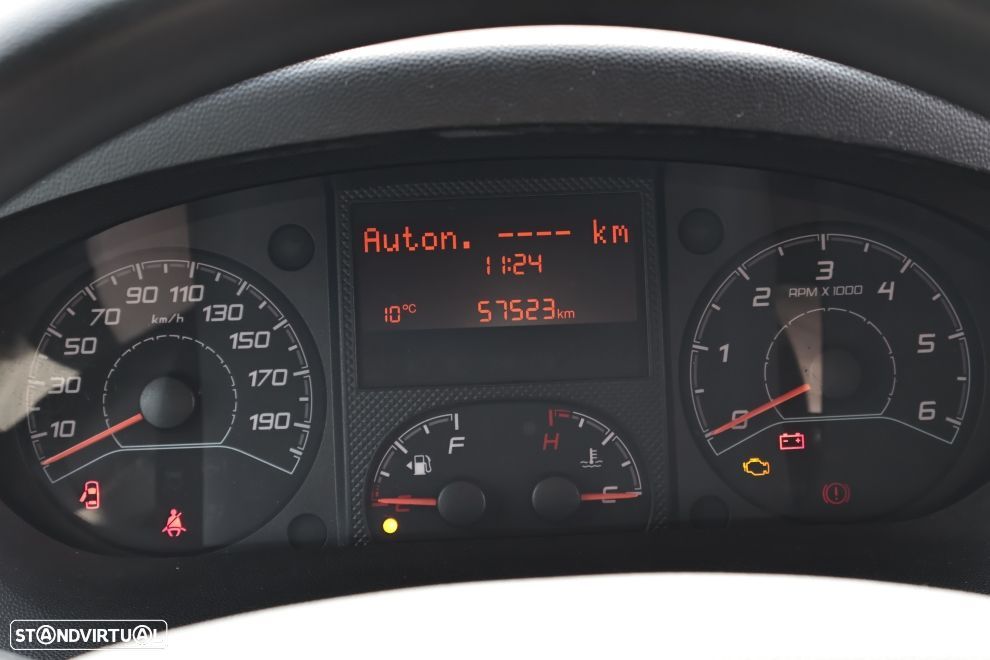 Citroën Jumper 2.2 BlueHDi 35 L4 CD Control - 4