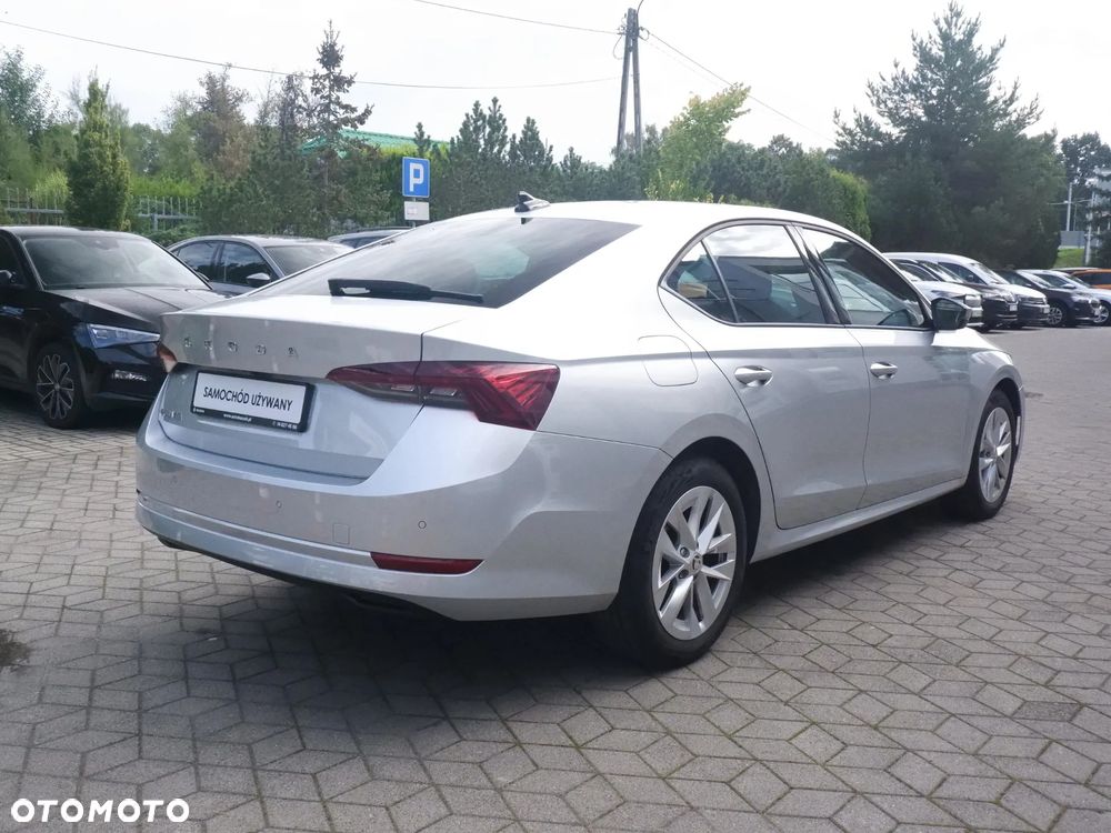 Skoda Octavia 1.5 TSI ACT Ambition - 4
