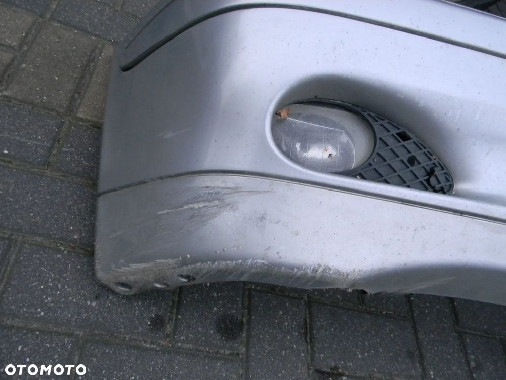 zderzak przód przedni MERCEDES C-KLASA 203 W203 744 - 3