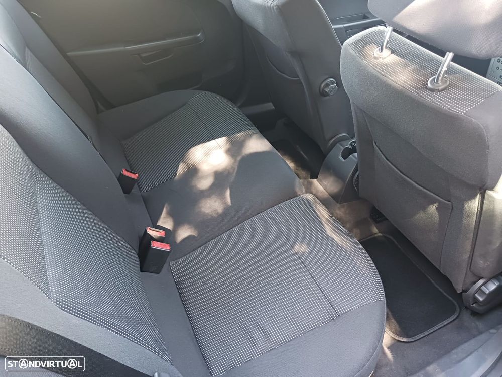 Opel Astra Caravan 1.7 CDTi Cosmo - 37