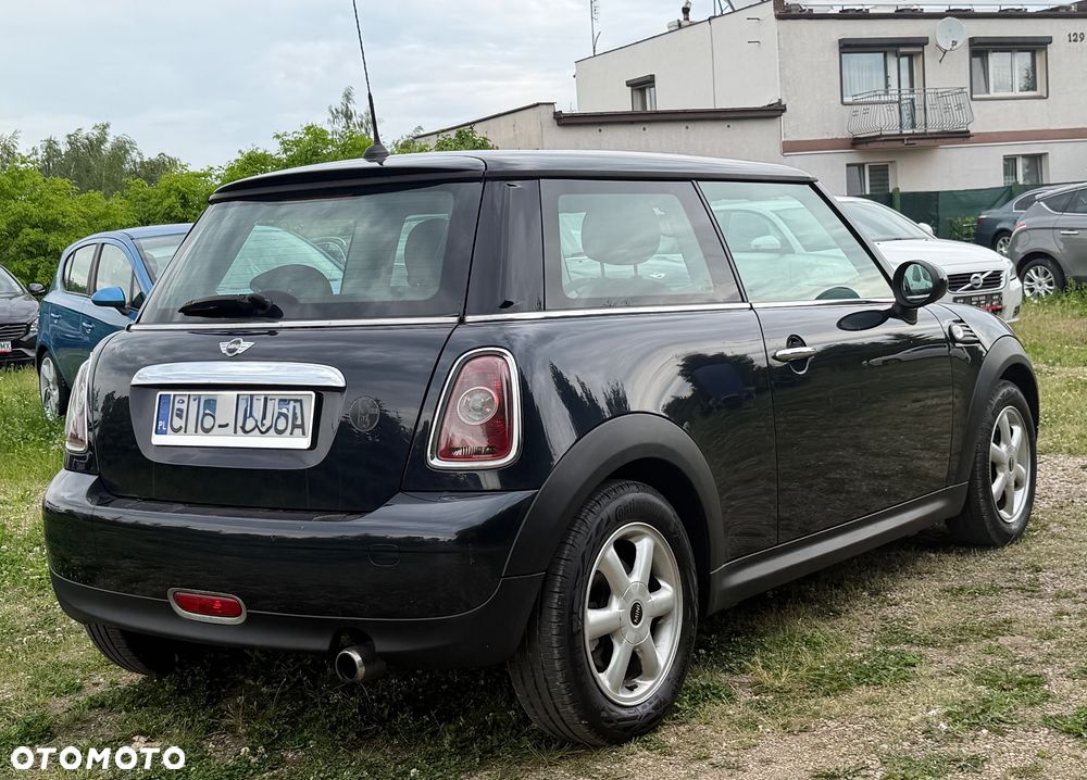 MINI ONE Standard - 5