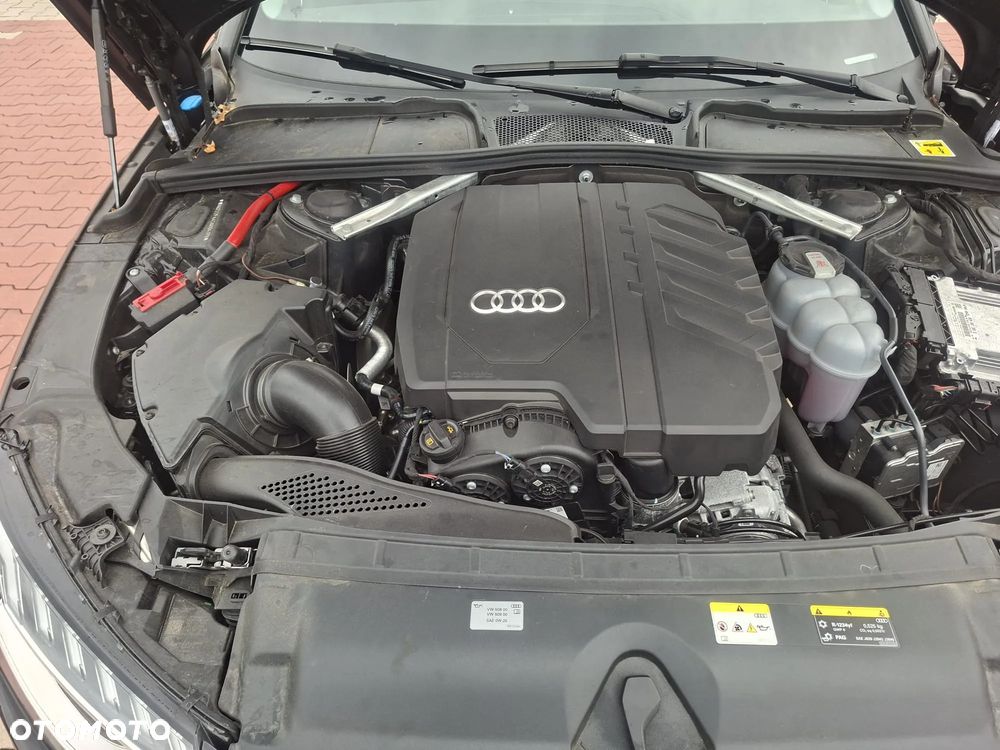 Audi A4 Avant 35 TFSI S tronic S line - 17