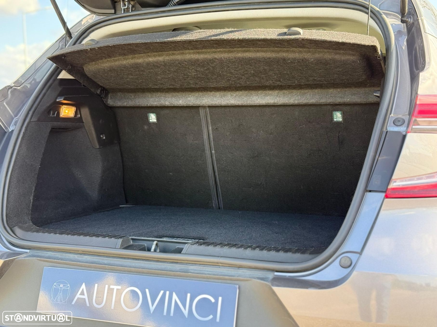 Renault Captur - 16