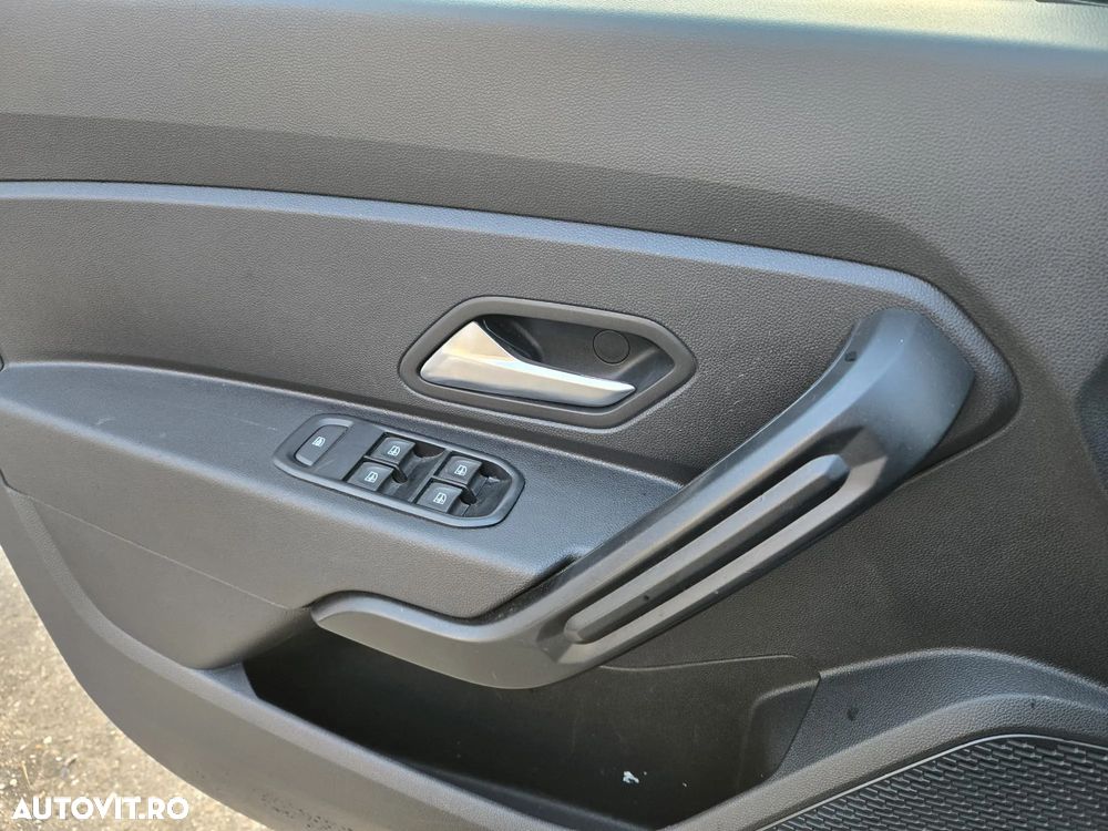 Dacia Duster Blue dCi 115 Expression - 11