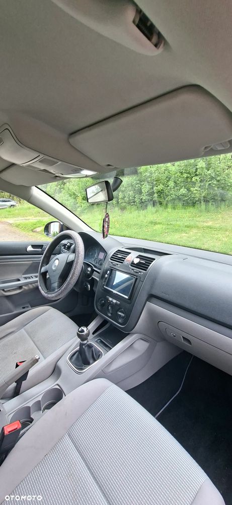 Volkswagen Jetta 1.9 TDI Comfortline - 10