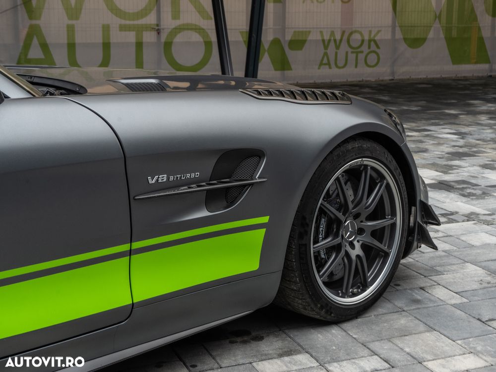 Mercedes-Benz AMG GT - 16