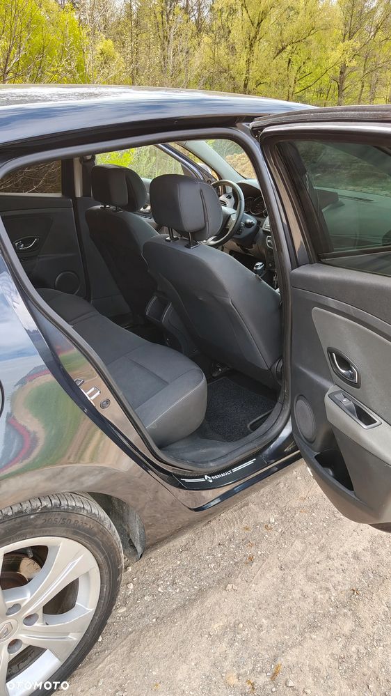Renault Megane 1.5 dCi Color Edition - 13